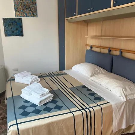 Domus Divina & Domus Elegans Fronte Mare Appartement *