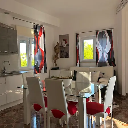 Domus Divina & Domus Elegans Fronte Mare