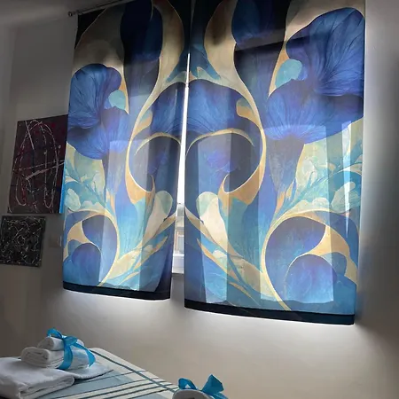 Domus Divina & Domus Elegans Fronte Mare Apartment *