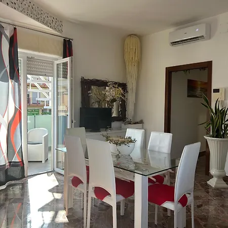 Domus Divina & Domus Elegans Fronte Mare By Gessicaholiday Apartamento Monopoli