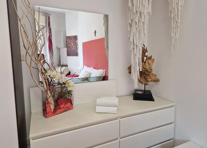 아파트 Domus Divina & Domus Elegans Fronte Mare