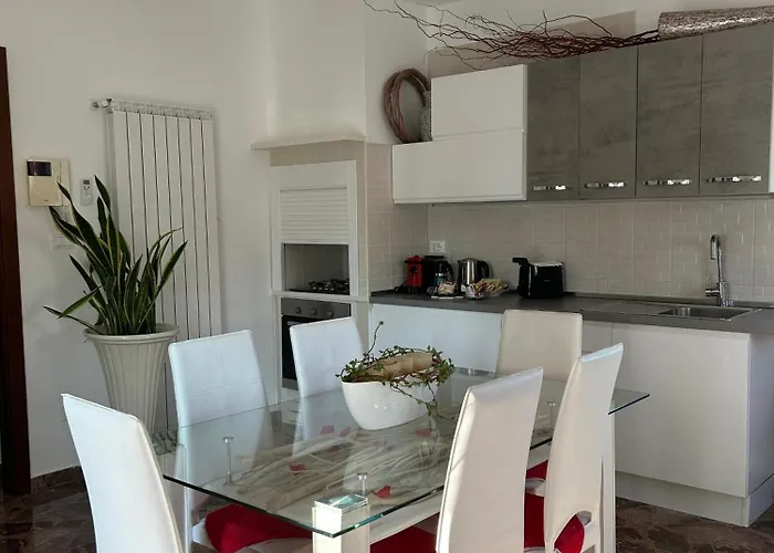 아파트 Domus Divina & Domus Elegans Fronte Mare